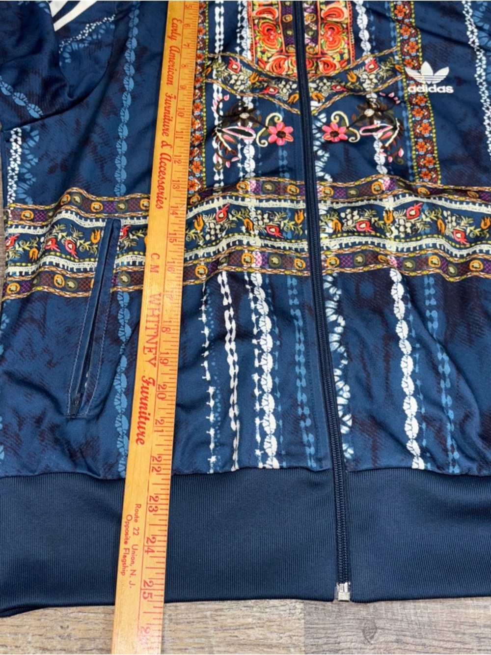 SoldAdidas X Farm Rio - Picture 4 of 7